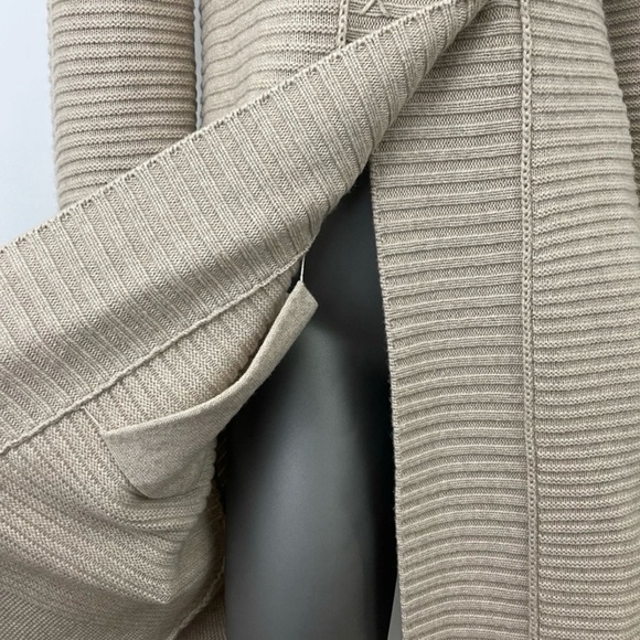 Mantovani Studio 100% Cashmere sweater Duster M Tan Beige Italian Italy Ribbed - Picture 11 of 15
